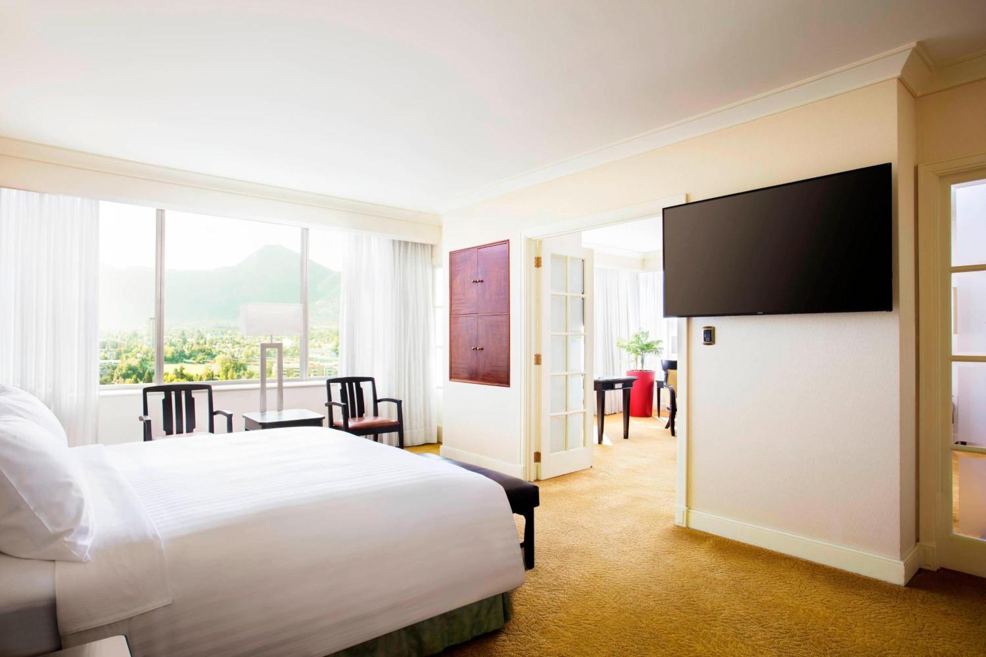 Santiago Marriott Hotel מראה חיצוני תמונה